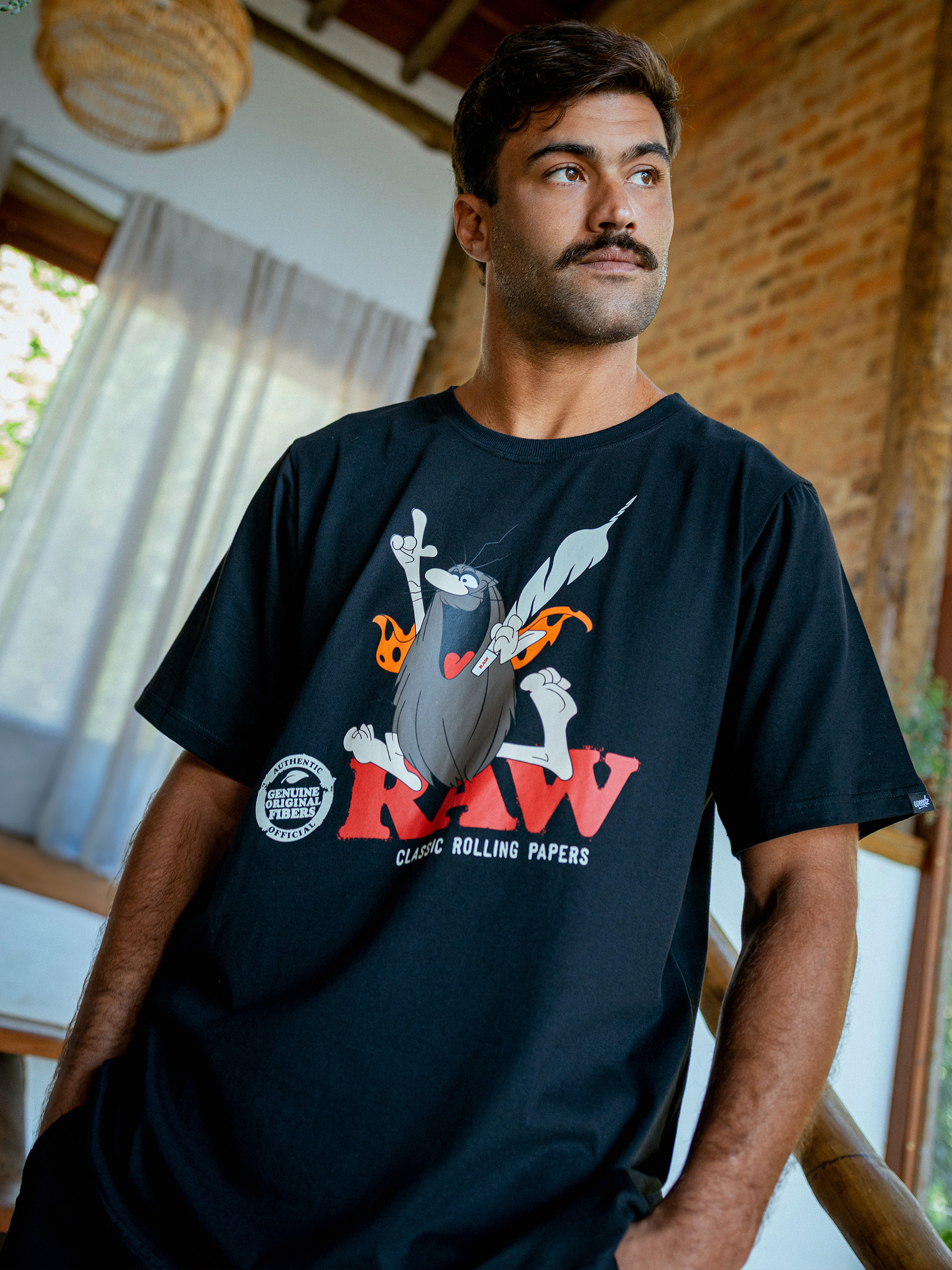 Camiseta RAW Capitão Caverna